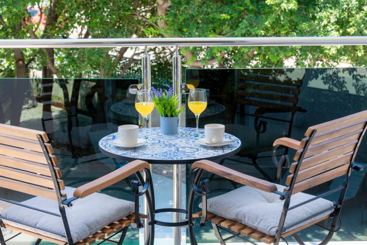 מליני Villa Gold Residence 4 מראה חיצוני תמונה