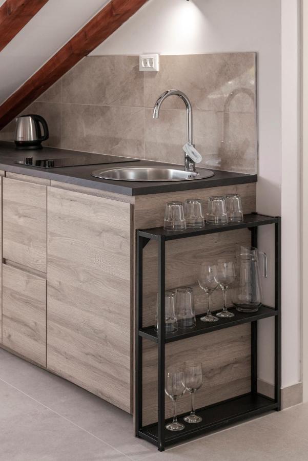מליני Villa Gold Residence 4 מראה חיצוני תמונה