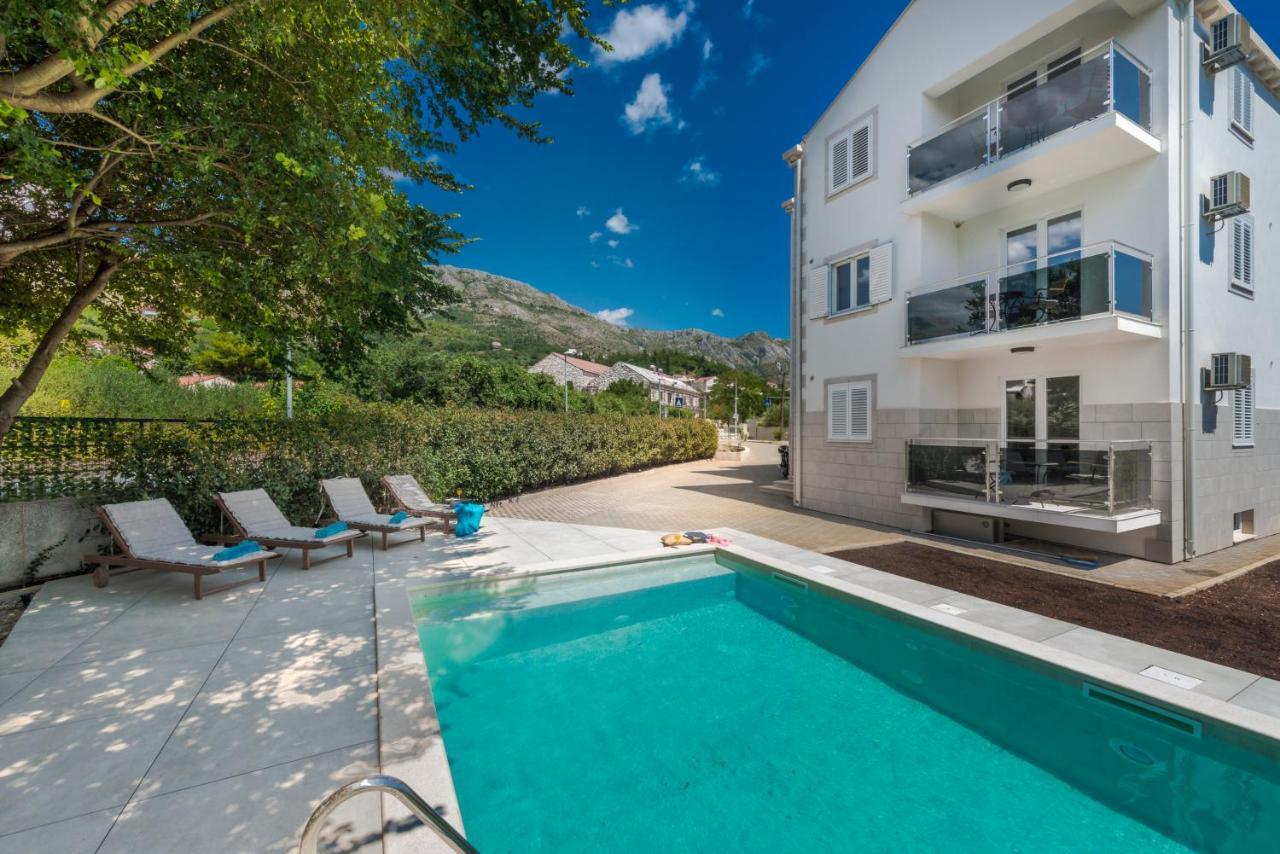 מליני Villa Gold Residence 4 מראה חיצוני תמונה
